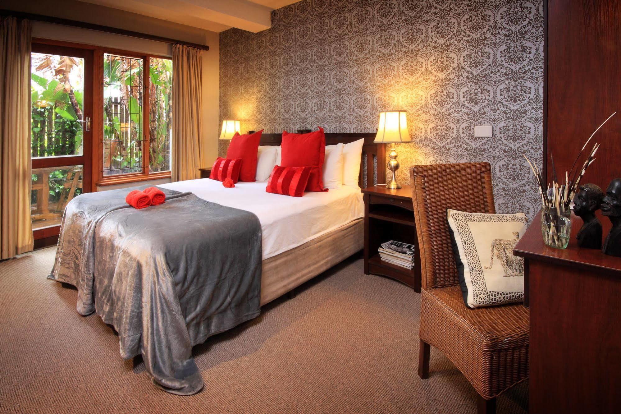 Thatchwood Country Lodge St. Francis Bay Exterior photo
