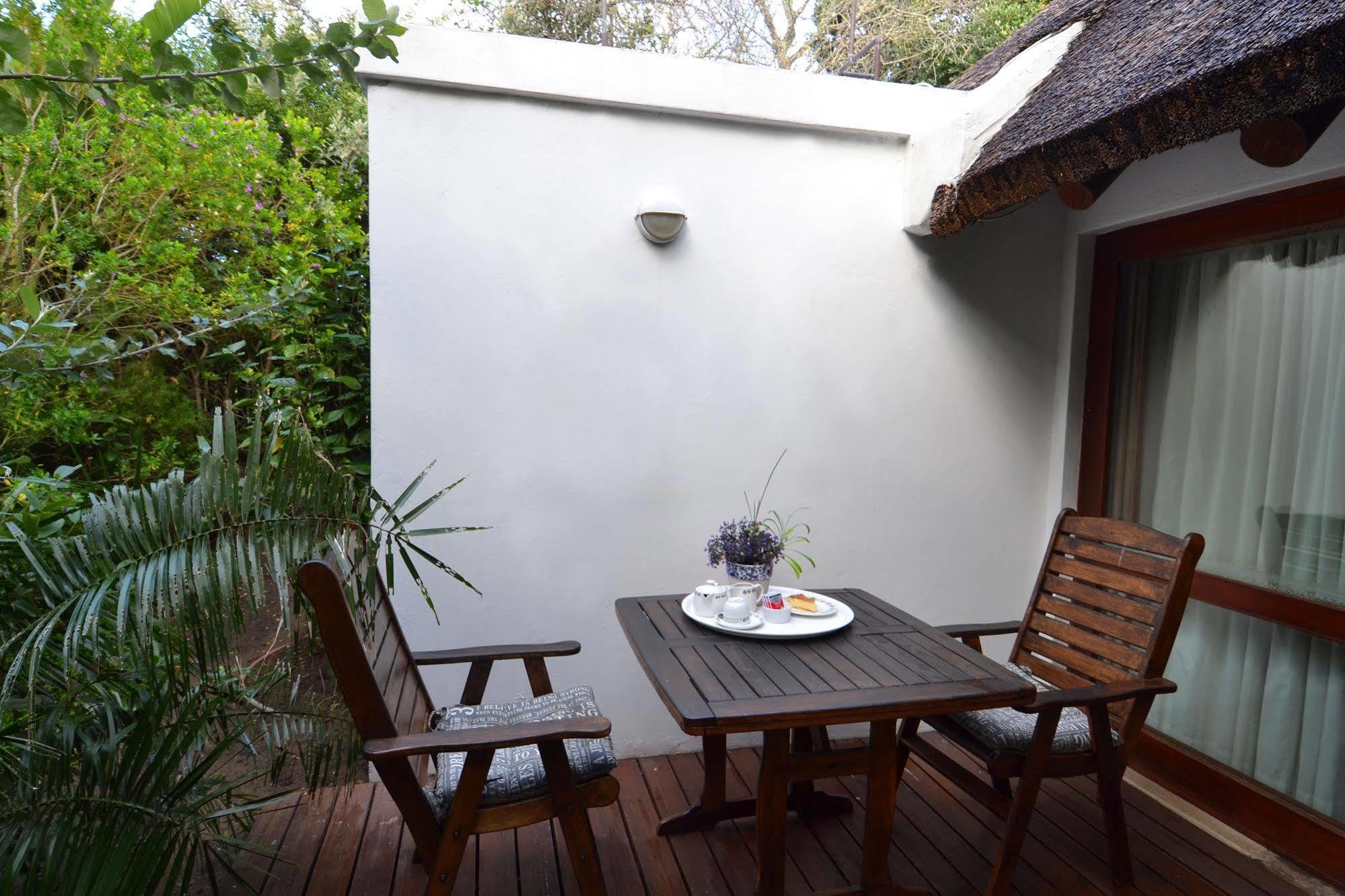 Thatchwood Country Lodge St. Francis Bay Exterior photo