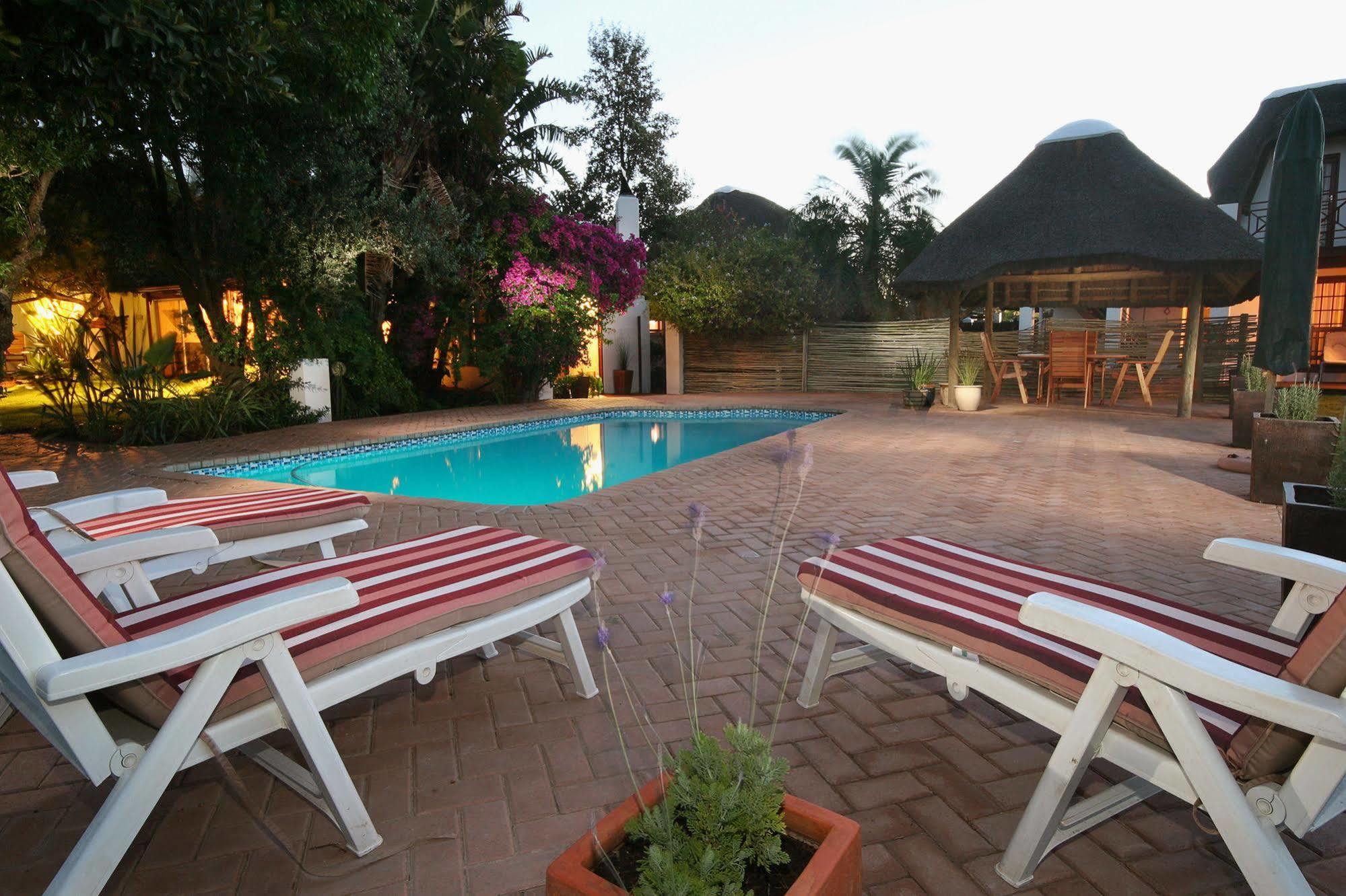 Thatchwood Country Lodge St. Francis Bay Exterior photo